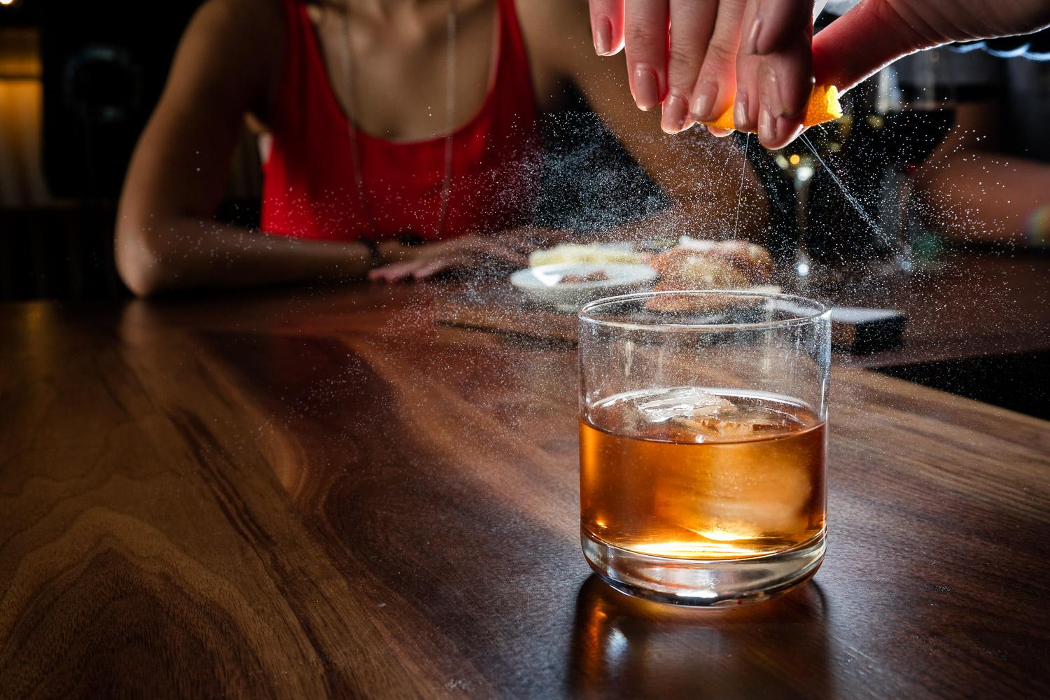 High-energy drink splash capture for advertising